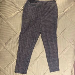 WOMANS GREY LEGGINGS- activewear, large, grey
